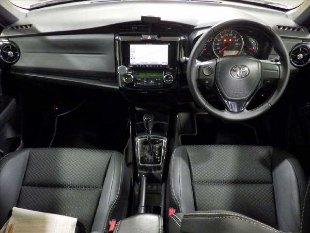 TOYOTA COROLLA FIELDER 2016