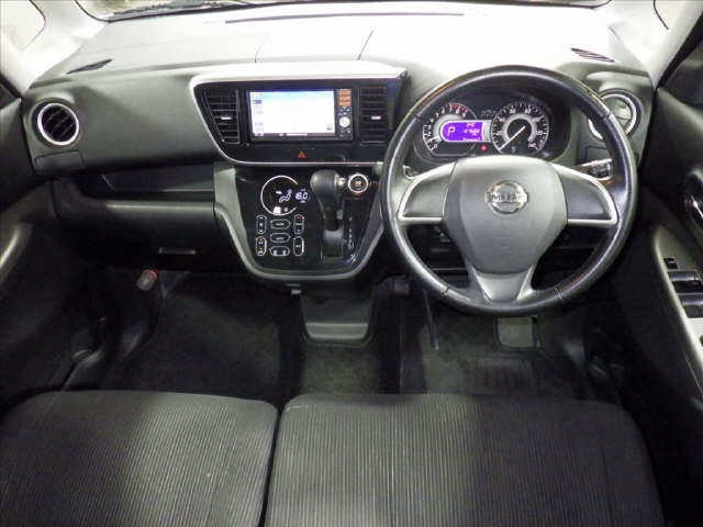 NISSAN DAYZ ROOX 2015