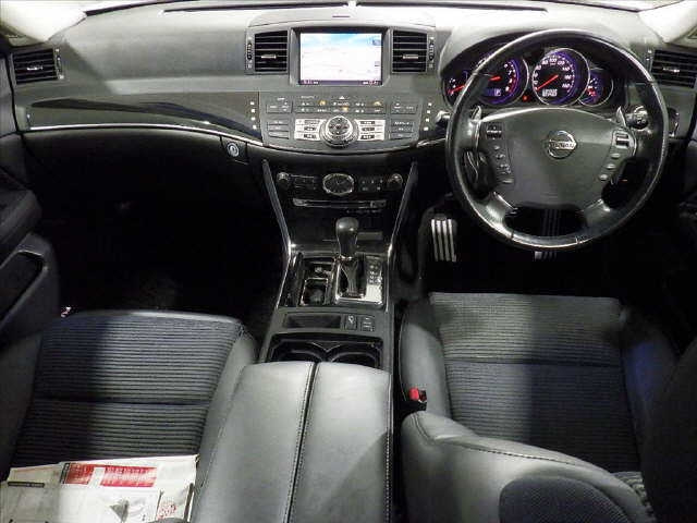 NISSAN FUGA 2008