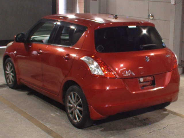SUZUKI SWIFT 2013