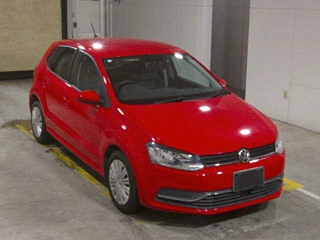 VOLKSWAGEN POLO 2016