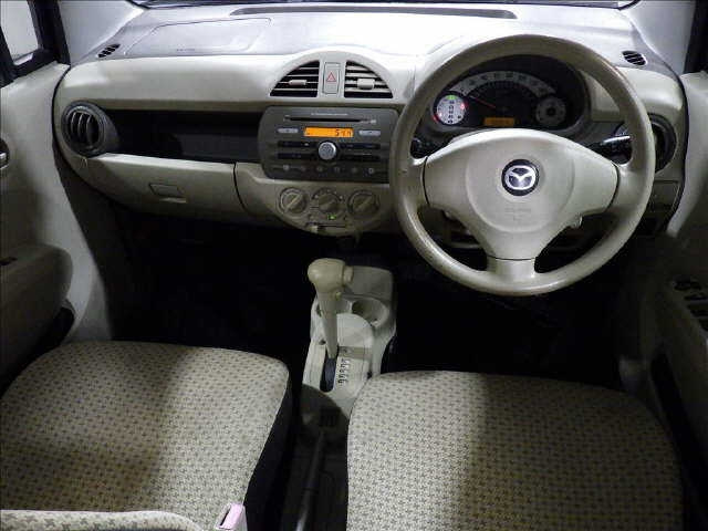MAZDA CAROL 2010