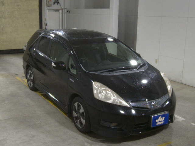 HONDA FIT SHUTTLE 2013