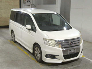 HONDA STEP WAGON 2010