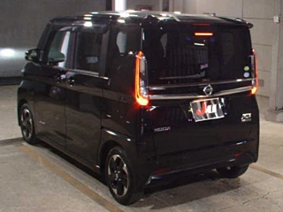 NISSAN ROOX 2021