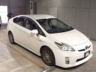 TOYOTA PRIUS 2011