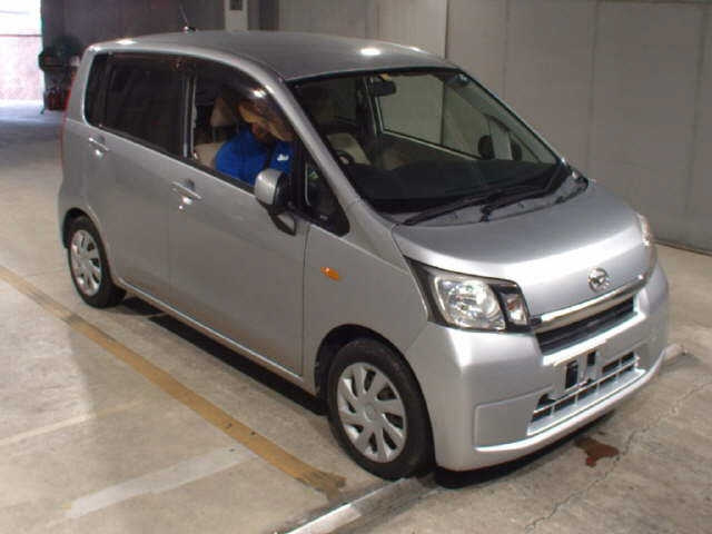 DAIHATSU MOVE 2014