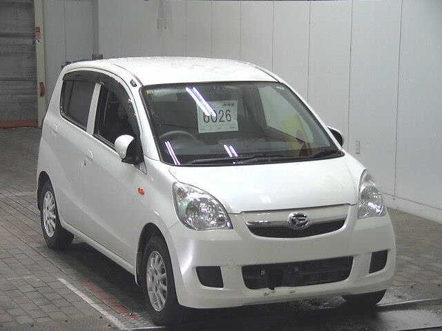 DAIHATSU MIRA 2010