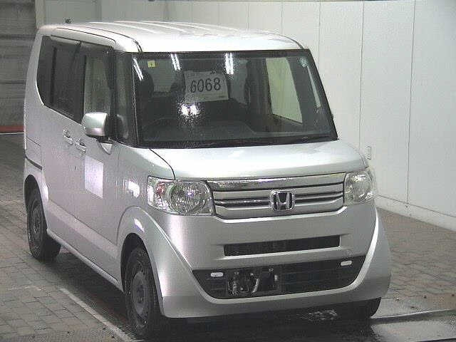 HONDA N BOX PLUS 2016