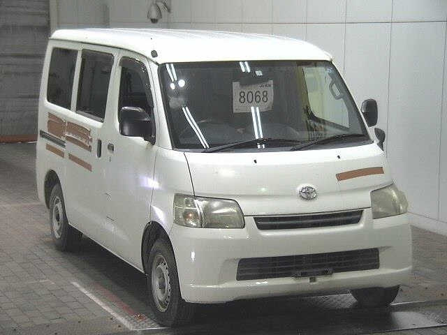 TOYOTA TOWN ACE VAN 2013