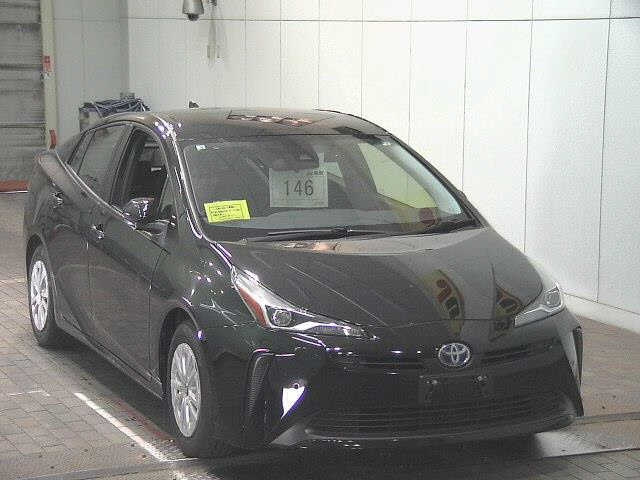 TOYOTA PRIUS 2021
