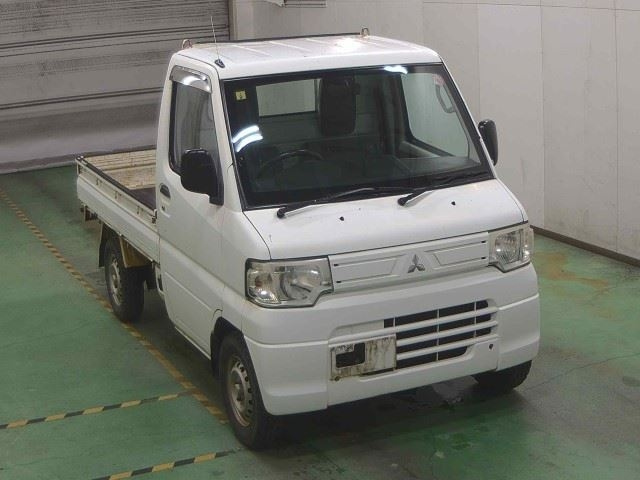 MITSUBISHI MINICAB TRUCK 2013