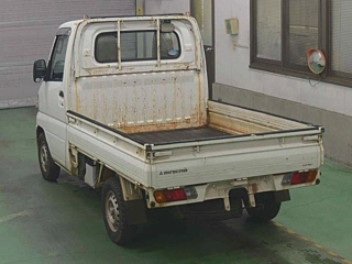 MITSUBISHI MINICAB TRUCK 2013