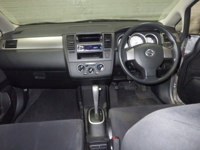 NISSAN TIIDA LATIO 2012