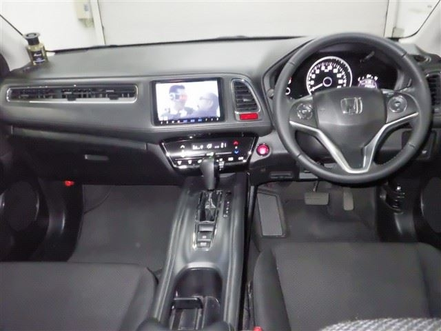 HONDA VEZEL 2015