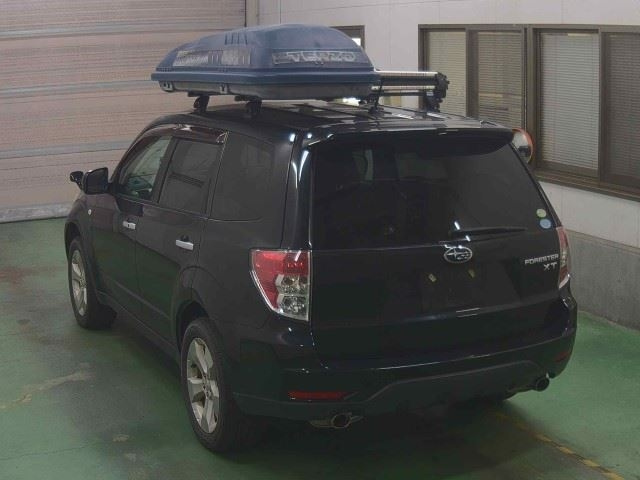 SUBARU FORESTER 2010