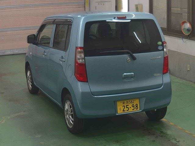 SUZUKI WAGON R 2014