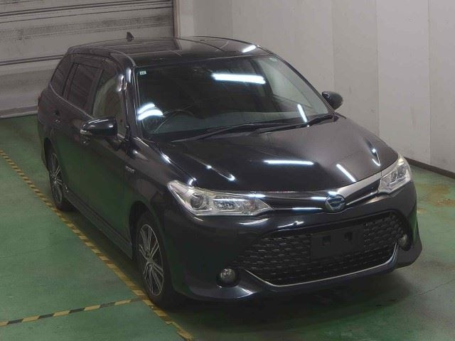 TOYOTA COROLLA FIELDER 2015