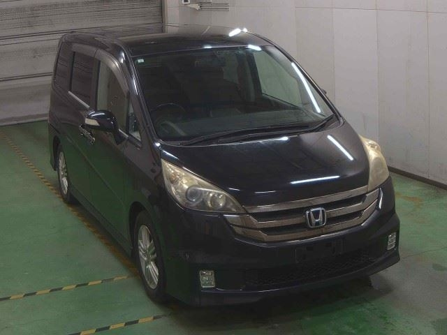 HONDA STEP WAGON 2009