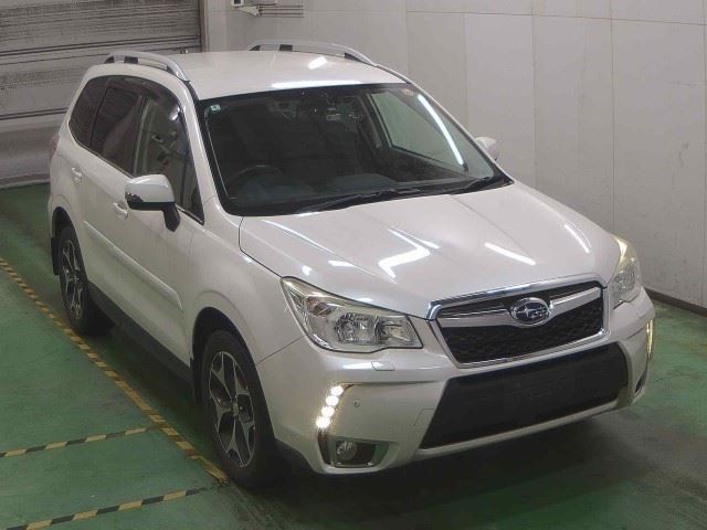 SUBARU FORESTER 2014