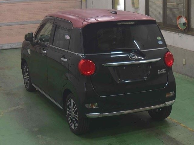 DAIHATSU CAST 2017