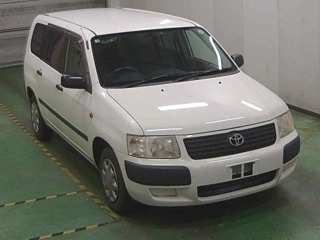 TOYOTA SUCCEED 2013