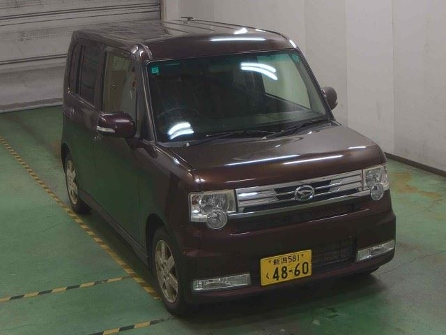DAIHATSU MOVE CONTE 2013