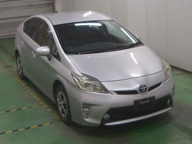TOYOTA PRIUS 2012