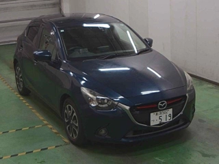 MAZDA DEMIO 2015