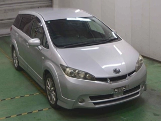 TOYOTA WISH 2009