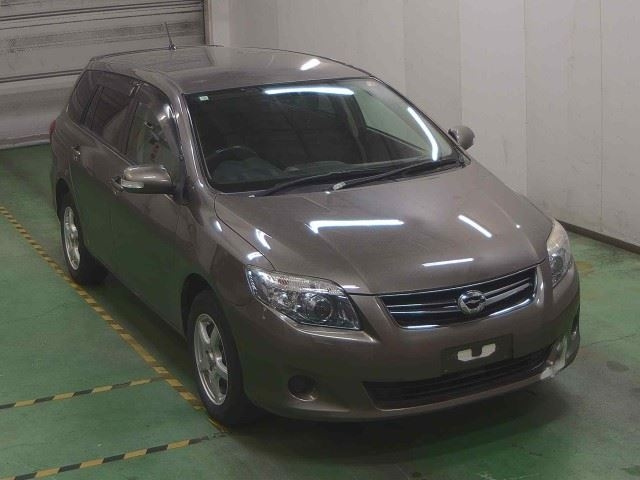 TOYOTA COROLLA FIELDER 2010
