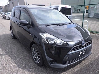 TOYOTA SIENTA 2016