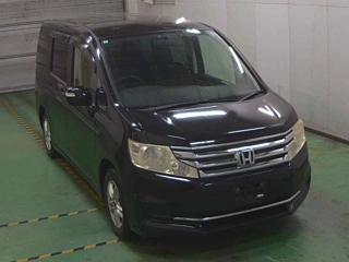 HONDA STEP WAGON 2012