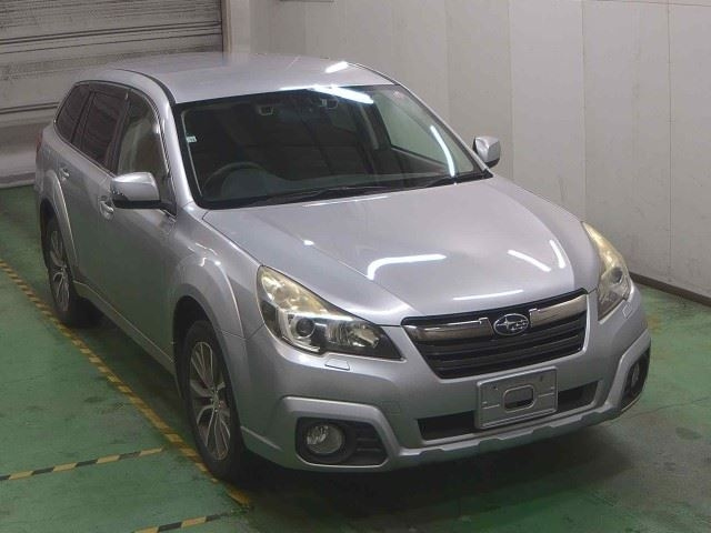 SUBARU LEGACY OUTBACK 2012