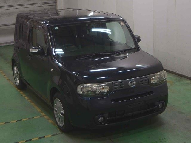 NISSAN CUBE 2010