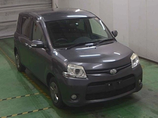 TOYOTA SIENTA 2012