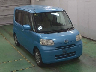 DAIHATSU TANTO 2008