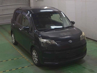 TOYOTA SPADE 2012