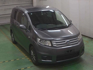 HONDA FREED 2011