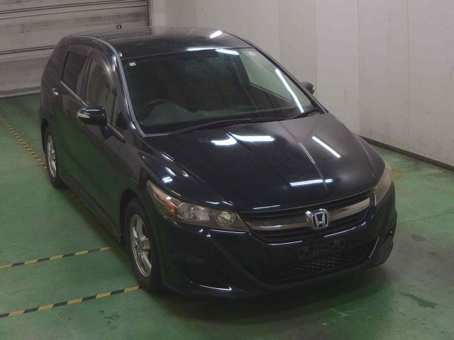 HONDA STREAM 2010
