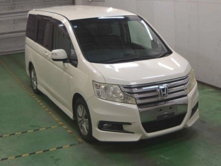 HONDA STEP WAGON 2010