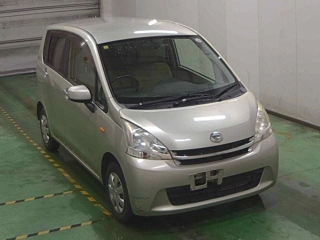 DAIHATSU MOVE 2012