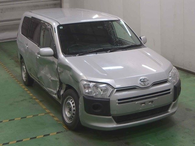 TOYOTA PROBOX 2019