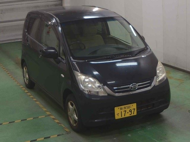 DAIHATSU MOVE 2010