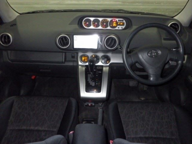 TOYOTA COROLLA RUMION 2010