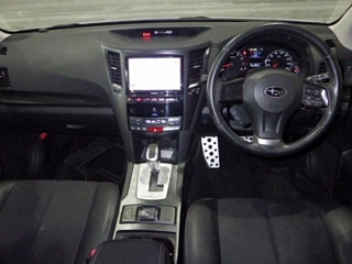 SUBARU LEGACY OUTBACK 2012