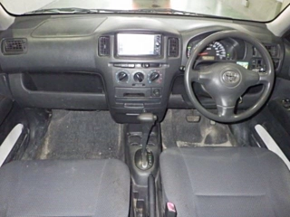TOYOTA SUCCEED 2013