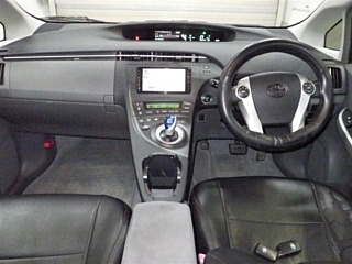 TOYOTA PRIUS 2010