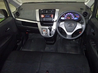 DAIHATSU MOVE 2013