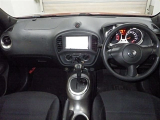 NISSAN JUKE 2010